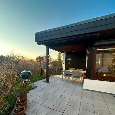 Very Comfortable House Hamburg Area 펜션 *