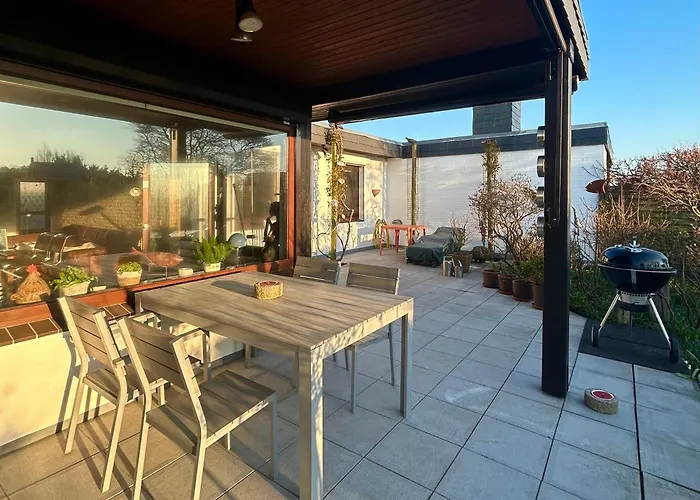 Semesterbostad Very Comfortable House Hamburg Area